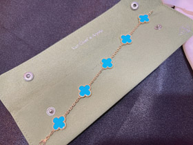 Van Cleef & Arpels five-flower turquoise bracelet-3910